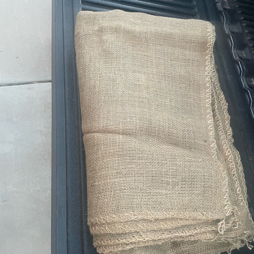 Rustic Burlap Sacks - Picture 2 of 4